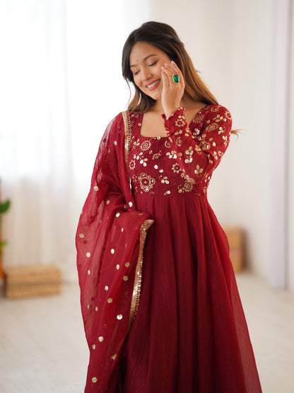 Elegant Crunchy Silk Gown Set with Dupatta