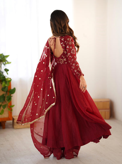 Elegant Crunchy Silk Gown Set with Dupatta