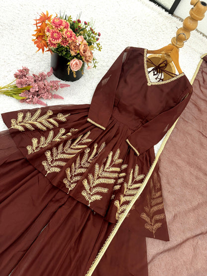 Elegant Embroidered Georgette Ethnic Set